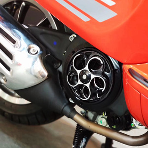 Cubierta <span class=keywords><strong>de</strong></span> Ventilador <span class=keywords><strong>de</strong></span> Refrigeración para Motocicleta <span class=keywords><strong>de</strong></span> Aluminio Duradero para Vespa Gts Lx Lxv Sprint Primavera 50 125, Cubierta del Estator del Motor, Rejilla del Radiador - Product Image 2