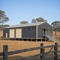 Bâtiment agricole préfabriqué en acier AS/NZS 3678 Grade 350 pour la tonte des moutons et la manutention de la laine, avec plancher surélevé