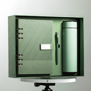 Set de Regalo Ejecutivo de Lujo: Agenda y Bolígrafo Personalizados de PU con Cubierta de Cuero - Product Image 3
