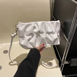 กระเป๋าสะพายข้างดีไซน์จีบแบบใหม่ กระเป๋าสะพายหนัง PU คุณภาพสูง กระเป๋าโท้ทผู้หญิงสีพื้นน่ารัก - Product Image 3