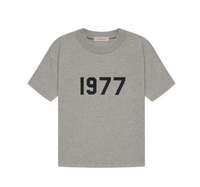 Groothandel 1977 Essentials Heren Sweatshorts en T-shirts Licht Oatmeal en Donker Oatmeal en Shorts & Korte Mouwen Shirts