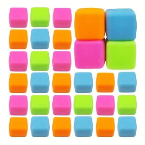 Cube Squishy TPR à Remontée Lente, Jouet Anti-Stress Coloré et Portable pour Fêtes, Cadeau de Noël ou Remplissage de Chaussette - Product Image 4