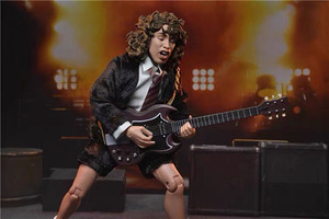Figura de Acción Coleccionable Original NECA 43270 AC Angus Young (Highway to Hell) de 8 Pulgadas, Muñeco de Juguete, Regalo de Navidad - Product Image 5