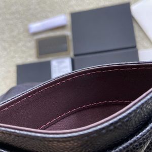 Funda Protectora para Tarjetas Personalizada al por Mayor OEM/ODM, Impermeable y a Prueba de Polvo, de Cuero PU de Color Sólido para Jóvenes - Product Image 5