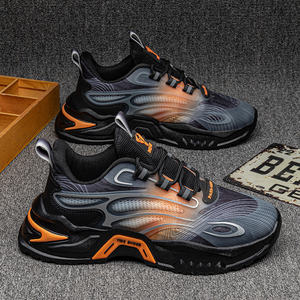 รองเท้าผ้าใบแฟชั่นผู้ชายสไตล์คลาสสิค น้ำหนักเบา ระบายอากาศดี ราคาถูก MOQ ต่ำ ลดราคาพิเศษ สำหรับฤดูใบไม้ร่วง - Product Image 3