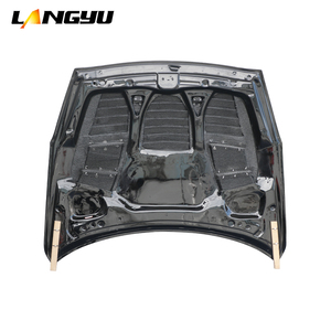 Pièces de réglage extérieur de voiture Capot de capot avant en fibre de carbone de style GTR35 C pour capots de moteur <span class=keywords><strong>Nissan</strong></span> <span class=keywords><strong>Skyline</strong></span> <span class=keywords><strong>GTR</strong></span> <span class=keywords><strong>R35</strong></span> - Product Image 3