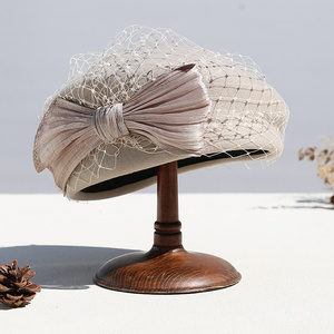 หมวกเบเร่ต์ประดับลูกปัดสีน้ำตาลสำหรับผู้หญิงหมวกเบเร่ต์สีม่วงหมวกเบเร่ต์สำหรับใส่ในโบสถ์สำหรับผู้หญิงดีไซน์ใหม่ - Product Image 2