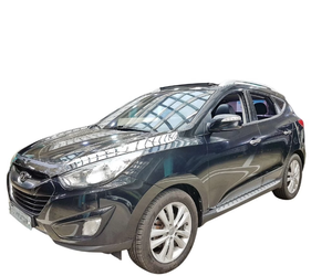 Tucson DU694505 2013 Usado en Venta - Vehículo Utilitario Deportivo Compacto con Asientos de Cuero y Techo Corredizo - Product Image 1