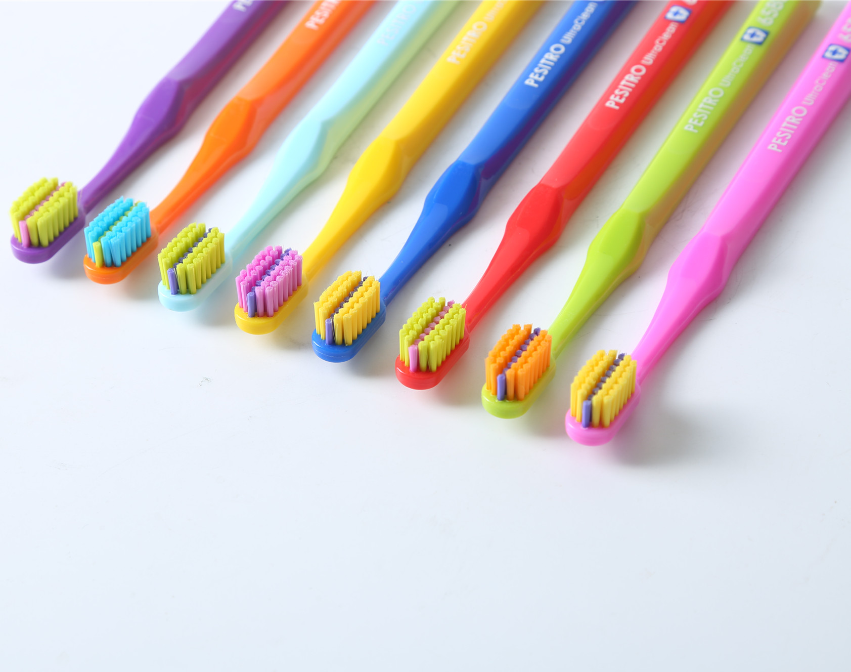 Лучшие продажи Pesitro межзубная щетка 6580-Пластиковым наполнителем, Ультрамягкая Ортодонтическая зубная щетка 0,10 мм