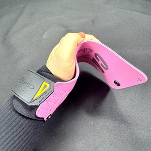 Calleras <span class=keywords><strong>de</strong></span> Gimnasia Patentadas Skyhill sin Tiza <span class=keywords><strong>de</strong></span> Hypalon para CrossFit y Levantamiento <span class=keywords><strong>de</strong></span> Pesas con Protección Acolchada para la Palma y Dominadas - Product Image 4