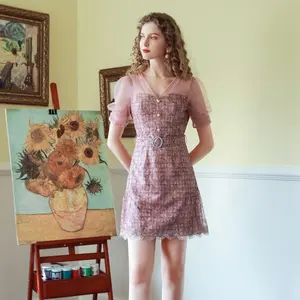 Женское элегантное кружевное приталенное платье с V-образным вырезом, розовое платье с коротким рукавом, дизайнерское винтажное летнее платье