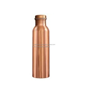 Bouteille d'eau en cuivre poli pour la cuisine et la table, idéale pour les voyages et les cadeaux, bouteille en cuivre à vendre par M. R. S. EXPORTS - Product Image 5