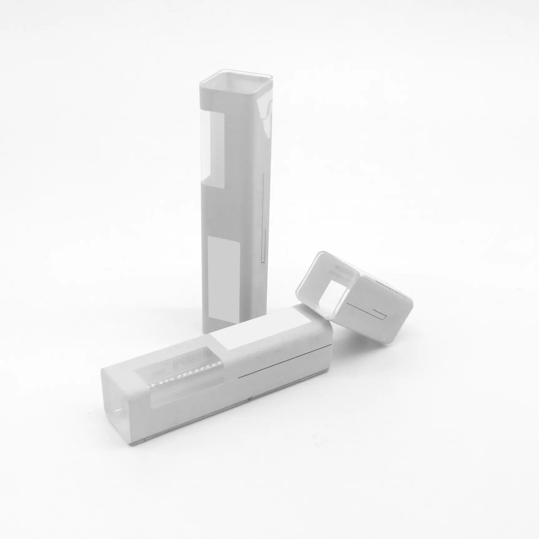 O tubo quadrado transparente de embalagem plástica com um comprimento lateral de 20,5 mm pode processar impressão e adesivos