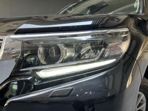 Toyota <span class=keywords><strong>Land</strong></span> <span class=keywords><strong>Cruiser</strong></span> Prado 3.5L Auto TX-L Edición Exclusiva Usado con Llanta de Repuesto Trasera, Autos Usados de China - Product Image 5
