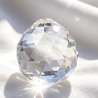 Boule de cristal Feng Shui de 30 mm, forme diamant, polie, transparente, à facettes, pour lustre, décorations de maison, durable, pour les fêtes