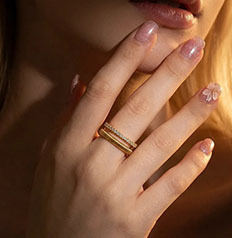 Anillo apilable de plata de ley S925 con doble fila de moissanita para mujer, banda texturizada con ranuras, regalo de joyería fina para boda o promesa. - Product Image 6