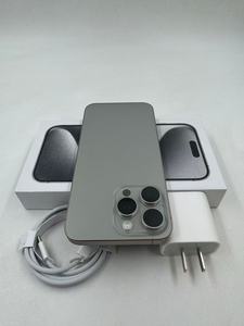 ใช้ได้กับ Apple สำหรับ <span class=keywords><strong>iPhone</strong></span> 15 Pro Max แรม 8GB หน้าจอ 6.7 นิ้ว กล้อง 48MP/20MP รองรับ 5G ปลดล็อคแล้ว (GSM/CDMA) รุ่น US พร้อมอุปกรณ์เสริม - Product Image 5