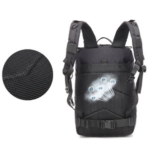 Sac à dos tactique imperméable personnalisable, fabriqué sur mesure, pour la randonnée en plein air, motif camouflage, sac de trekking élégant, sac de jour - Product Image 6