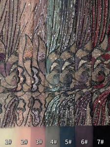 Haute Densité De Mariée Paillettes Perlées Broderie Tulle Dentelle Tissu Français <span class=keywords><strong>Blanc</strong></span> Couleur Brodé Perles Dentelle Tissu - Product Image 3