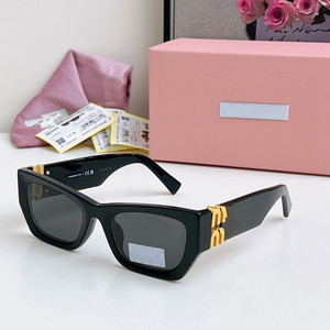 Gafas de Sol de Diseñador Lentes UV400 Antirradiación Variedad de Colores Beige Naranja Azul Claro Dorado Transparente Blanco Claro Rectangulares Y2K - Product Image 1