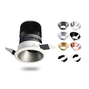 Spot LED encastré moderne en aluminium, angle de faisceau de 120 degrés, dimmable, lumière du jour 5000K, IP44 pour hôtel, CRI90, garantie 3 ans - Product Image 2