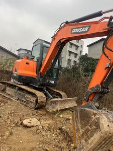 Excavadora Usada Doosan Dx60-9c de Excelente Versatilidad, Precio Sorpresa, Excavadora de Cadenas DOOSAN Dx60-9c DH60 DX60 DX60w - Product Image 2