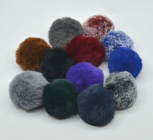 Pompons faits main en fausse fourrure de <span class=keywords><strong>lapin</strong></span> de 8 cm (3,1 pouces) avec boucle élastique, cadeau d'hiver et de Noël 2026 - Product Image 4