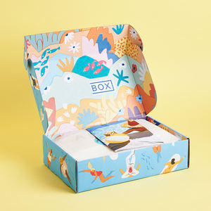 Caja de envío de alta calidad de cartón corrugado en relieve con revestimiento UV de punto negro personalizado para ropa con logotipo personalizado - Product Image 3