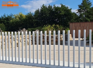 Cổng Cổng đường lái xe bằng nhôm hoàn toàn rút vào Cổng nâng sân vườn và hàng rào thẳng đứng của khu vườn - Product Image 3