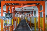 Système de rayonnage automatique ASRS intelligent HUASHINE pour entrepôt intensif avec grue gerbeuse pour usine Industrie 4.0
