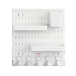 ชั้นวางของติดผนังแบบ Pegboard ยี่ห้อ Qinfeng พร้อมถ้วยดูดสุญญากาศสำหรับติดตั้งในครัว ห้องน้ำ และใช้ในบ้าน - Product Image 3