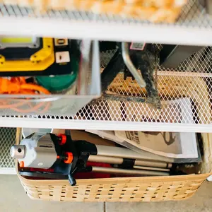 Cesta de bambú hecha a mano con asa Cesta de almacenamiento de bambú vietnamita para la organización del hogar - Product Image 5