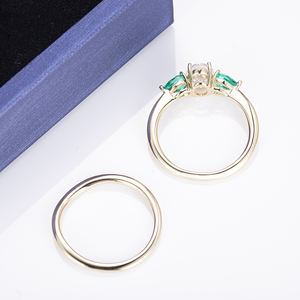 Messi taşlar 9k sarı altın <span class=keywords><strong>3</strong></span> taş moissanite lab yetiştirilen zümrüt nişan yüzüğü seti - Product Image 5