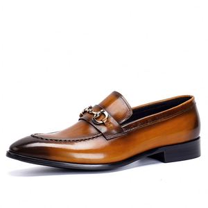 Nouvelles Bottines Décontractées et Tendance pour Hommes, Style Business, à Enfiler, Bout Pointu, Collection Automne 2025 - Product Image 1