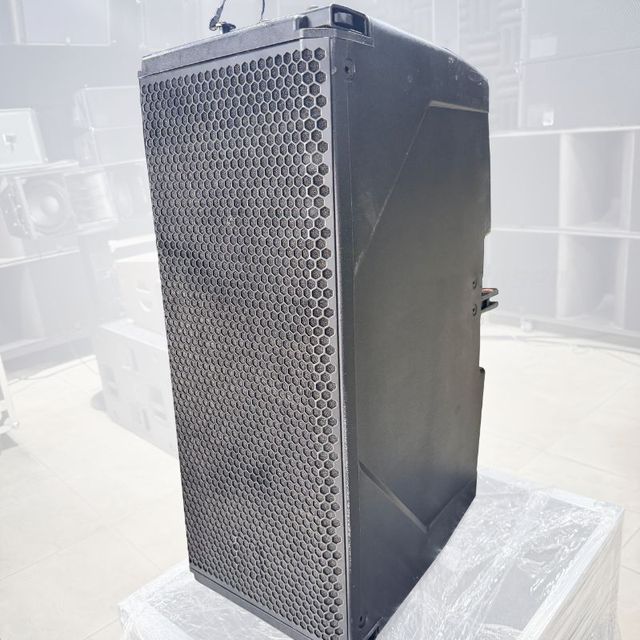 H-30A 2 Way Powered 10 Inch Line Array Speakers Professional 2200 Watts