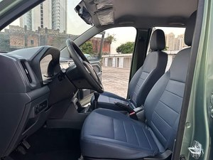 Voitures d'occasion Wuling Zhengtu Pickup LHD Manuelle Propulsion Arrière 1.5L Faible Kilométrage Sans Accident Export Vente en Gros 2021 2022 - Product Image 4