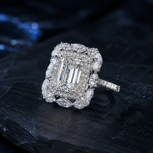 Anello di fidanzamento con taglio a principessa per donna, elegante gioiello da dito alla moda - Product Image 4
