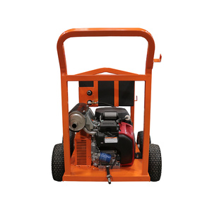 Nettoyeur haute pression à eau froide et essence, idéal pour le nettoyage fiable des véhicules, des sols, des murs, des équipements et des cours. - Product Image 1