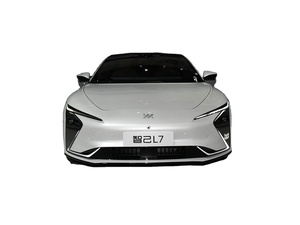 IM L7 2024, Sedán de Nueva Energía de Tamaño Mediano a Grande |   Vehículo Eléctrico Puro, Autonomía CLTC de 625-708 km, Alta Potencia de 250-425 kW, Fabricado en China - Product Image 1