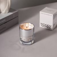 OEM Maßgefertigte Aromatherapie-Sojawachskerze Modernes Wohnzimmer-Duftornament Niedrige Temperatur 30-60 Stunden Hochwertige Geburtstagskerze