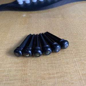 Hot Ebony <span class=keywords><strong>Martin</strong></span> Black Guitar Bridge Pins Clavijas con 3,0mm para ukelele de <span class=keywords><strong>guitarra</strong></span> acústica clásica - Product Image 4