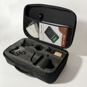 Coffret cadeau <span class=keywords><strong>café</strong></span> de voyage 9 pièces avec bouilloire <span class=keywords><strong>à</strong></span> col de cygne Balance numérique Tasse en verre <span class=keywords><strong>à</strong></span> double paroi Serveur en verre <span class=keywords><strong>Moulin</strong></span> <span class=keywords><strong>manuel</strong></span> - Product Image 2