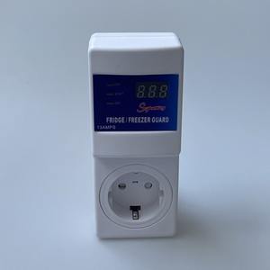 Protector de Voltaje Digital de 13 Amperios para Refrigerador y Congelador con Pantalla - Product Image 4