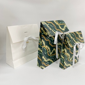 Sac d'expédition en papier kraft avec logo personnalisé en couleur pleine, sac d'emballage pour vêtements, sacs de courrier, enveloppe en papier kraft pour l'expédition en ligne - Product Image 3