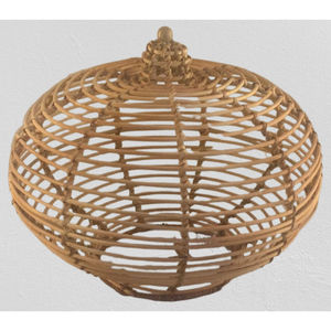 มงกุฎตกแต่งบ้านงานฝีมือคุณภาพสูง ทำจากเหล็กและหวาย สำหรับตกแต่งบ้านในเทศกาลต่างๆ ราคาขายส่ง - Product Image 1