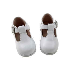 Chaussures en cuir blanc à semelle souple pour enfant en bas âge T-bar 1 an garçon chaussures Mary Janes enfants filles danse <span class=keywords><strong>9</strong></span> <span class=keywords><strong>mois</strong></span> bébé chaussures décontractées - Product Image 4