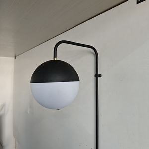 Super 8 By Wyndham Hotel Gästezimmer King Room Queen Room Eckwand Pendel leuchte - Product Image 5