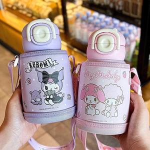 Botella de agua aislada Sanrio Kuromi de 500 ml con pajita para niños, regreso a clases, color morado - Product Image 4