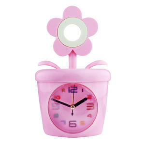 Réveil rechargeable de temps numérique Led créatif de vente chaude, conception d'horloge intelligente, spécifiquement faite pour l'usage des étudiants - Product Image 2