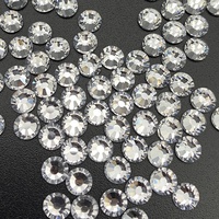 ELITES Vente en gros Personnalisée Prix le plus bas 1 sac/5000 pièces Strass en cristal SS30 pour tenues de strip-teaseuses et vêtements de danse
